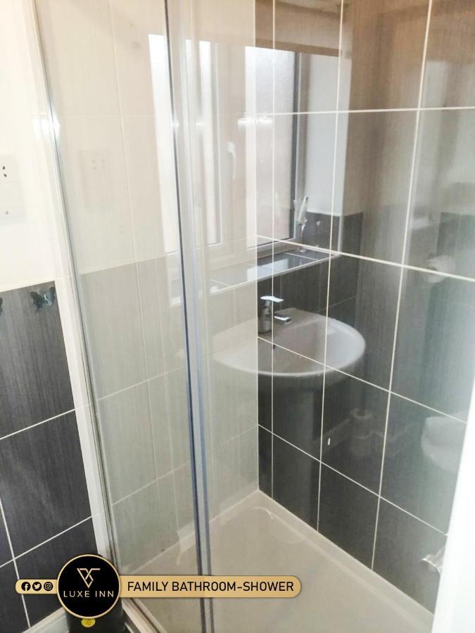 Luxe Inn, Birmingham Airport & Nec, Free Parking Marston Green Dış mekan fotoğraf